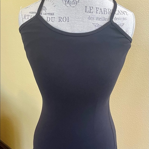 lululemon athletica Tops - Lululemon black tank size 6